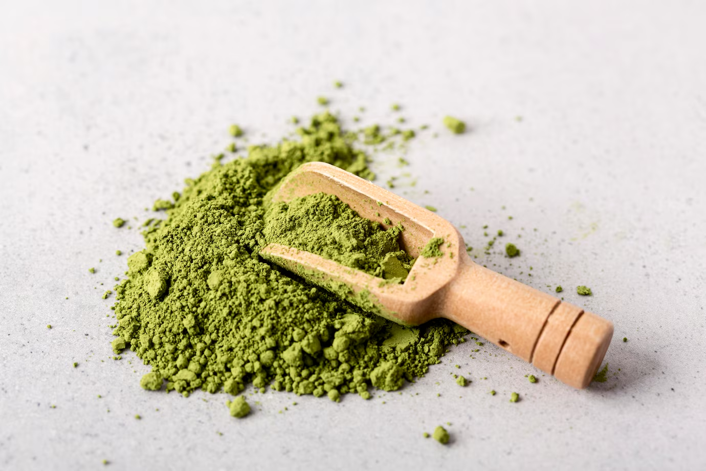 Fresh Kratom Leaf Tea Thailand – Natural Energy Boost | Popup CNX